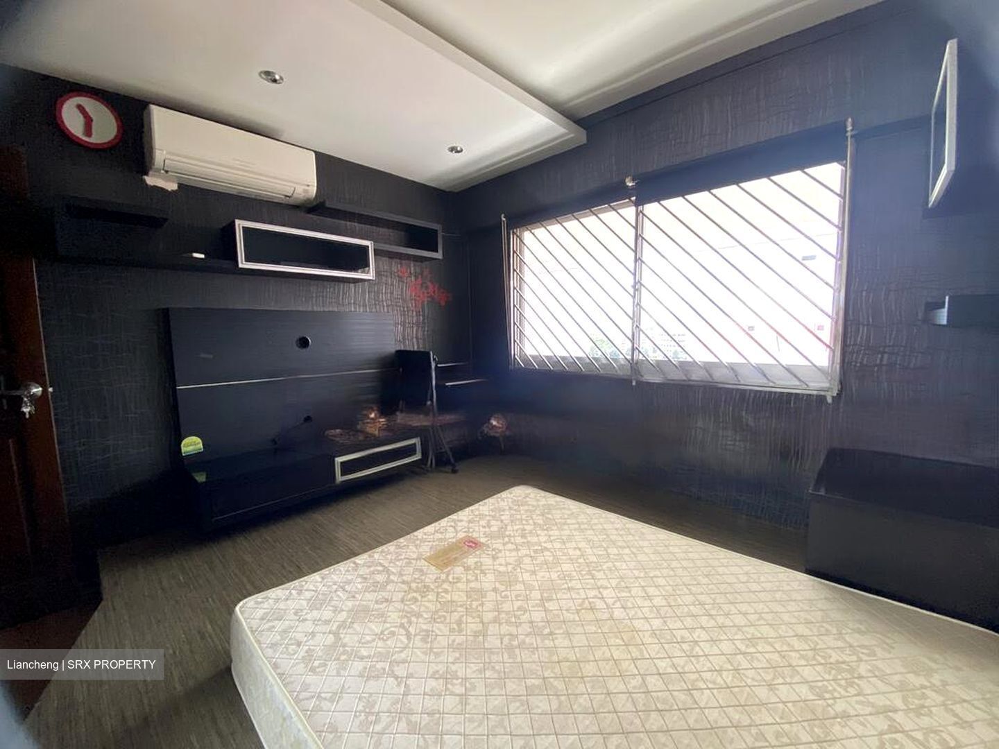 Blk 406 Yishun Avenue 6 (Yishun), HDB Executive #462669091
